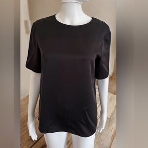 💄The Row Black Short Sleeve Tee US 8